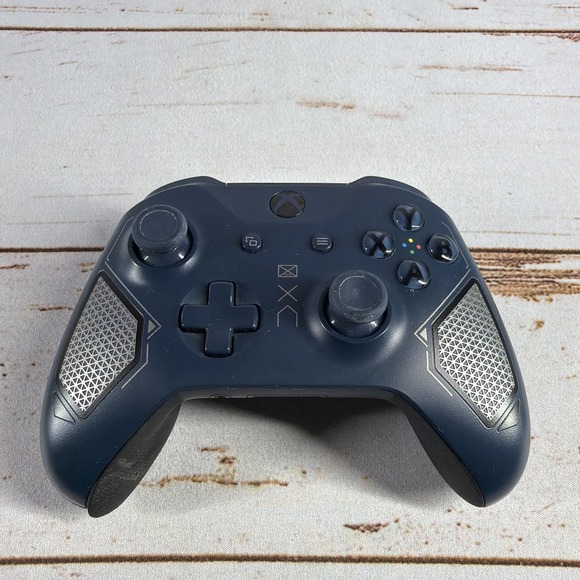 Microsoft Other - Xbox Wireless Controller Patrol Tech Special Edition Blue Missing Left Grip